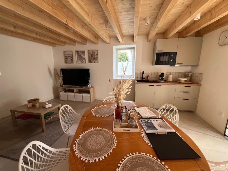 Maison 6 Couchages Entierement Renovee Villa Feurs Exterior photo